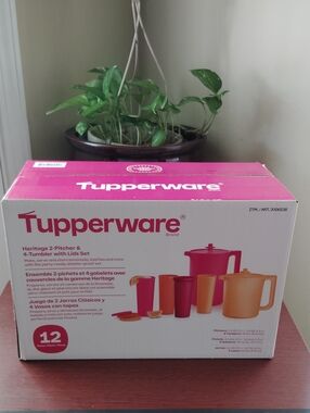Tupperware Bright Heritage Pitcher & Tumbler Set 12 Pc NIB Sealed.